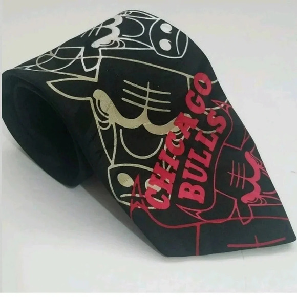 Vintage Chicago Bulls Men's Neck Tie Ralph Marlin - Picture 1 of 7